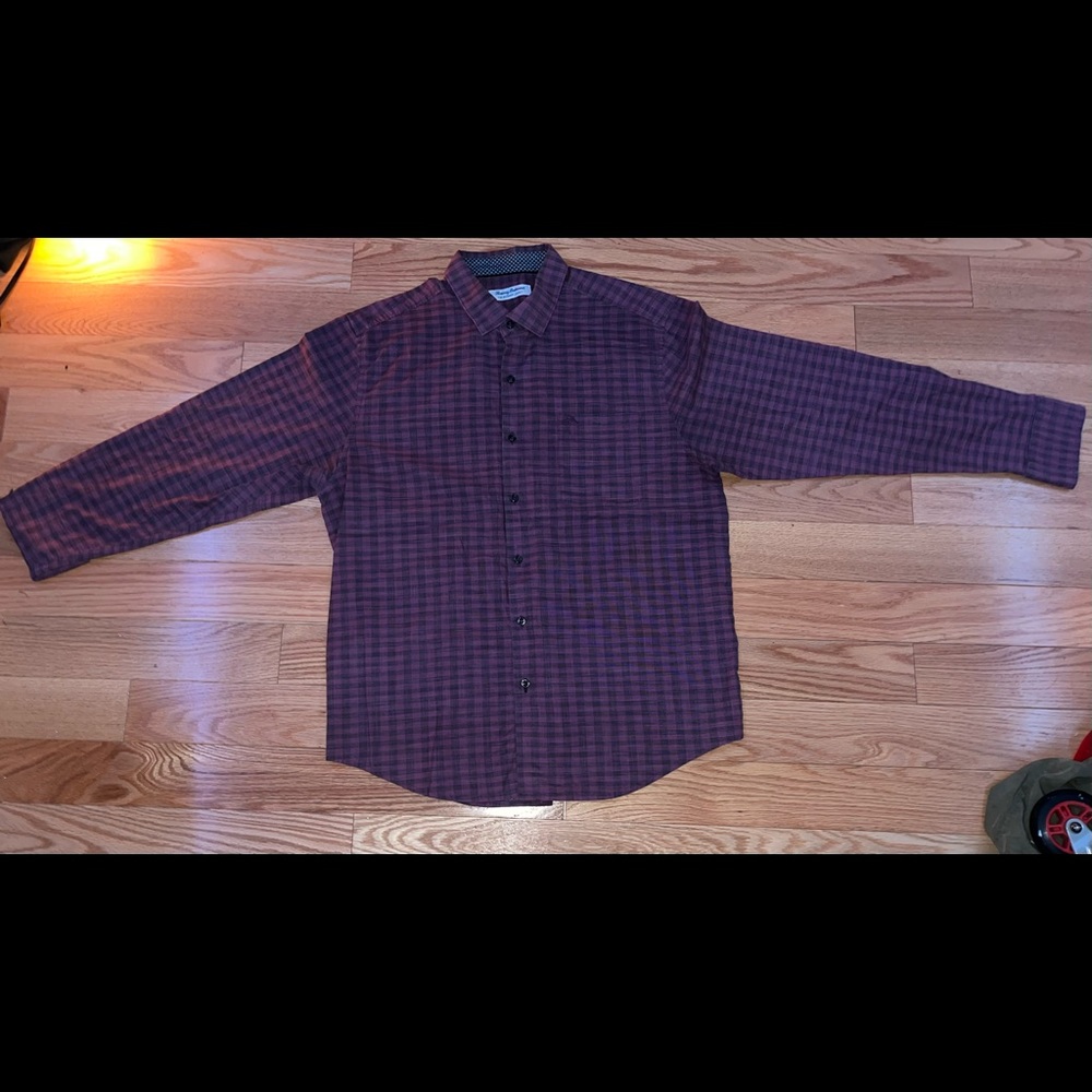 Pink and black long sleeve Tommy Bahama button up